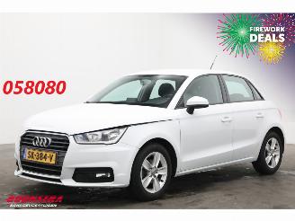 Vaurioauto  passenger cars Audi A1 Sportback 1.0 TFSI Navi Airco Cruise PDC 104.691 km! 2018/8
