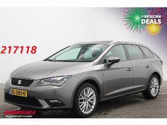 Voiture accidenté Seat Leon ST 1.6 TDI Style LED Pano Navi Clima Cruise PDC AHK 2016/10
