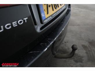 Peugeot 508 SW 2.2 HDi 204 PK Aut. GT Pano Navi Clima Cruise SHZ PDC AHK picture 15