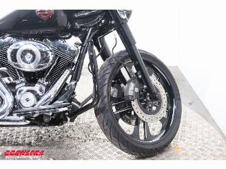 Harley-Davidson  103 FLHX Street Glide 103 FLHX Street Glide ABS LED Cruise Radio picture 10