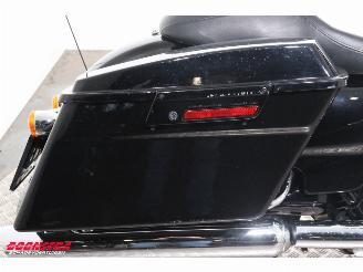 Harley-Davidson  103 FLHX Street Glide 103 FLHX Street Glide ABS LED Cruise Radio picture 9