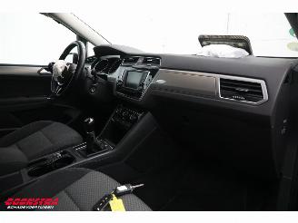 Volkswagen Touran 1.6 TDI VAN Navi Clima Cruise SHZ PDC AHK 143.757 km! picture 15