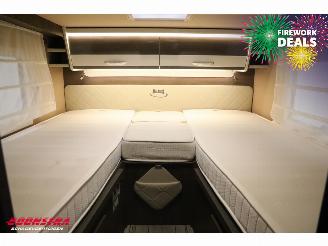 Mc Louis  Carat 473 2.2 MJ Solar Garage Hefbed Single Beds TV Leder Airco Cruise picture 14