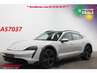 Unfallwagen Porsche Taycan 4 93 kWh LED ACC Pano 360° Memory 2023/4