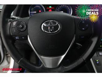 Toyota Auris Touring Sports 1.8 Hybrid Aspiration Clima Cruise Camera picture 15