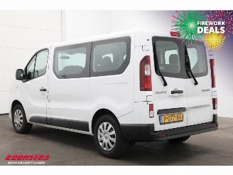 Renault Trafic Passenger 1.6 dCi 125 PK Expression 9-Pers. Airco picture 4