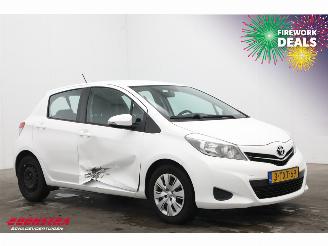 Toyota Yaris 1.3 VVT-i Aspiration Navi Airco Cruise Camera picture 2