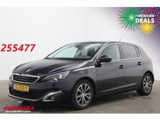 Coche accidentado Peugeot 308 1.2 PureTech Aut. Allure Pano LED Navi Clima Cruise PDC 2016/10