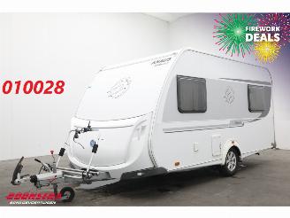krockskadad bil caravan Knaus  Sudwind 420 QD Mover Dwarsbed 2013/5
