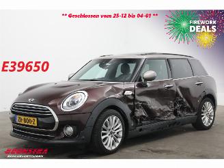 Vaurioauto  passenger cars Mini Clubman 1.5 Cooper Aut. Chili Pano Leder Memory ACC Navi Clima Camera SHZ 2016/6