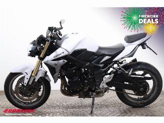 Suzuki  GSR 750 ABS picture 5