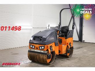 krockskadad bil machine Bomag  BW90-AD5 By 2015 1.093 Uur! 2015/1