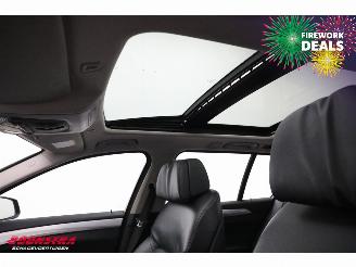 BMW 5-serie Touring 530xd Aut. Pano Memory Navi Clima Cruise SHZ PDC AHK picture 17