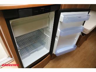 Kabe  Ametist 560 GLE Solar Mover Single Beds picture 20