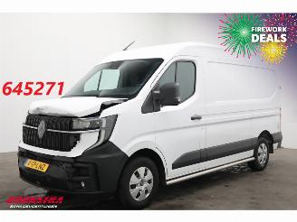 krockskadad bil bedrijf Renault Master T35 L2-H2 Extra long range 87 kWh LED Apple/Android Camera AHK 2025/4