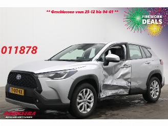 Auto incidentate Toyota Corolla Cross 2.0 HP Hybrid Active LED ACC Navi Clima Camera LRHZ SHZ AHK 2023/3