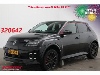 Schadeauto Renault 5 comfort range iconic cinq 52 kWh LED ACC Apple/Android Camera 2025/9