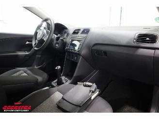 Volkswagen Polo 1.2 Easyline Airco Cruise SHZ picture 11