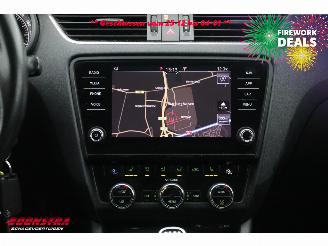 Skoda Octavia Combi 1.6 TDI Greentech Ambition Business Navi Clima Cruise SHZ PDC picture 19