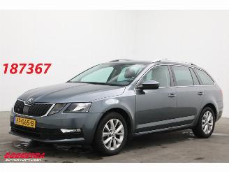  Skoda Octavia Combi 1.6 TDI Greentech Ambition Business Navi Clima Cruise SHZ PDC 2018/2