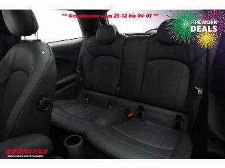 Mini Cooper SE Electric Yours 33 kWh Pano LED HUD H/K Leder SHZ Camera 60.571 km! picture 12