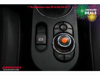 Mini Cooper SE Electric Yours 33 kWh Pano LED HUD H/K Leder SHZ Camera 60.571 km! picture 21