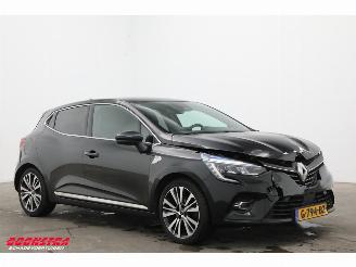 Renault Clio 1.3 TCe Initiale Paris LED 360° Leder Navi Clima SHZ PDC picture 2