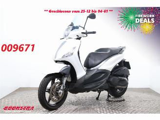 danneggiata motocicli Piaggio Beverly 350 Beverly 350 Sport ABS LED 2017/9