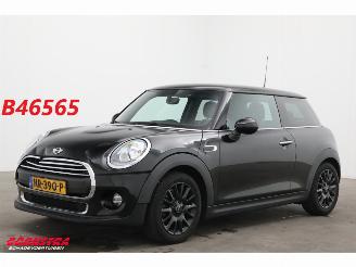 krockskadad bil auto Mini Mini 1.2 One Salt Business Navi Airco Cruise Bluetooth 2015/12