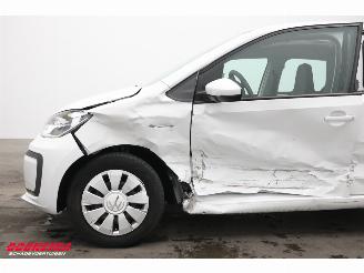 Volkswagen Up! 1.0 5-DRS Airco Bluetooth 44.922 km! picture 9