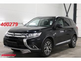 Avarii autoturisme Mitsubishi Outlander 2.2 DI-D Intense Clima Cruise Camera Bluetooth AHK 184.136 km! 2017/10