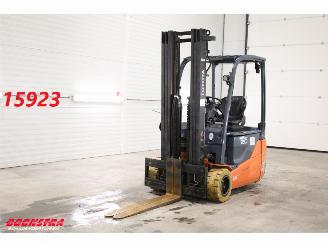 krockskadad bil machine Toyota  8FBE20T BY 2020 2020/2