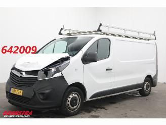 krockskadad bil bedrijf Opel Vivaro 1.6 CDTI L2-H1 Edition EcoFlex Navi Airco Cruise PDC AHK 83.272 km! 2019/7