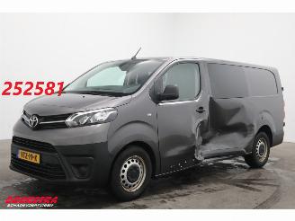 damaged commercial vehicles Toyota Proace 2.0 D-4D DoKa 6-Pers. Navi Airco Cruise Apple/Android PDC 2023/6