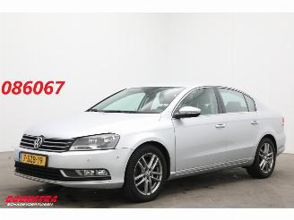 Volkswagen Passat 1.6 TDI Comfortline BlueMotion Navi Clima Cruise PDC 2014/1