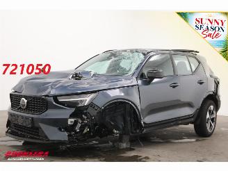 Auto incidentate Volvo XC40 2.0 B4 Plus Dark LED ACC H/K Camera SHZ LRHZ 4.296 km! 2025/11
