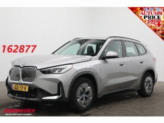škoda osobní automobily BMW iX1 xDrive30 67 kWh LED ACC Apple/Android Camera SHZ 2025/1