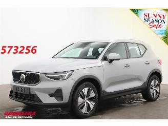 Volvo XC40 2.0 B3 Core Leder LED Apple/Android Camera SHZ LRHZ 9.998 km! picture 1