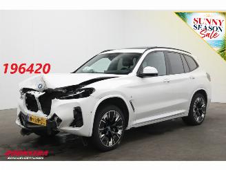 uszkodzony samochody osobowe BMW iX3 High Executive M Sport 80 kWh Pano ACC Memory Leder H/K Navi Camera PDC 2021/12