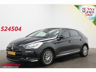 krockskadad bil auto Citroën DS5 2.0 Hybrid4 Business Executive HUD Clima Navi Camera PDC Bluetooth 2012/11