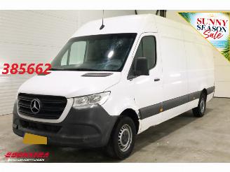 Vaurioauto  commercial vehicles Mercedes Sprinter 315 CDI 9G-Tronic L4-H3 Airco Cruise Camera 2021/8
