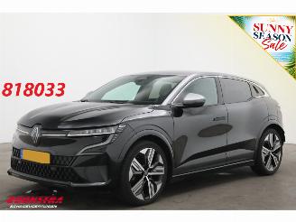 Voiture accidenté Renault Mégane E-Tech E-Tech EV60 Optimum Charge Iconic LED ACC Apple/Android Massage Camera SHZ 2022/12