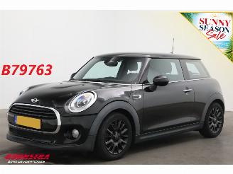 uszkodzony samochody osobowe Mini Cooper 1.5 Pepper Business Navi Cruise Clima PDC 2016/7
