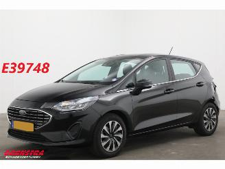 uszkodzony samochody osobowe Ford Fiesta 1.0 EcoBoost Hybrid Titanium Cruise Clima SHZ 2023/8
