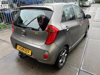 Auto da rottamare Kia Picanto Picanto (TA), Hatchback, 2011 / 2017 1.0 12V 2013/6