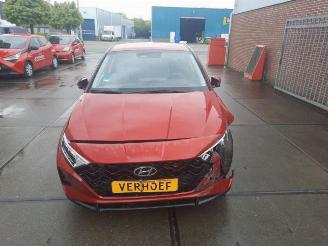 Uttjänta bilar auto Hyundai I-20 i20 (BC3), Hatchback 5-drs, 2020 1.0 T-GDI 100 Mild Hybrid 48V 12V 2023/7