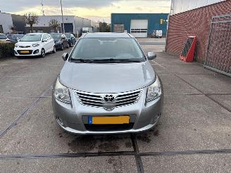 Damaged car Toyota Avensis  2011/2