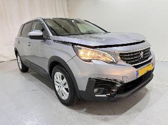 Coche accidentado Peugeot 5008 1.2 PureTech 130 Executive 7-Pers. 2018/8