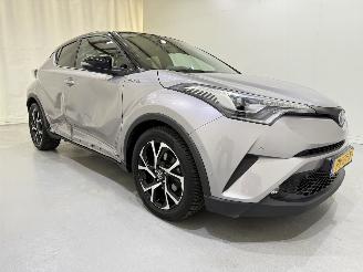 krockskadad bil auto Toyota C-HR 1.8 Hybrid Bi-Tone Plus 2017/10