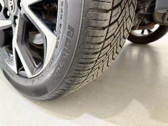Toyota C-HR 1.8 Hybrid Bi-Tone Plus picture 40